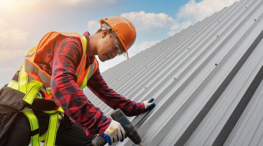 GAF certified roofer in Alma, IL